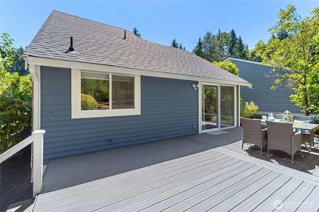 11701 NE 105th Lane, Kirkland, WA 98033