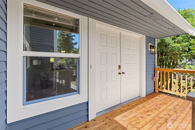 11701 NE 105th Lane, Kirkland, WA 98033