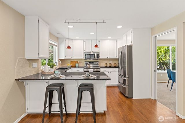 11701 NE 105th Lane, Kirkland, WA 98033