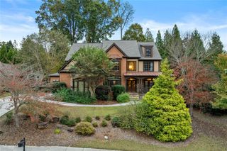 7010 Tree House Way Way, Flowery Branch, GA 30542