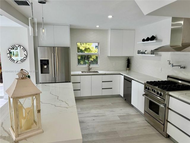 1012 Tangelo Isle, Fort Lauderdale, FL 33315