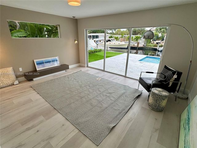 1012 Tangelo Isle, Fort Lauderdale, FL 33315