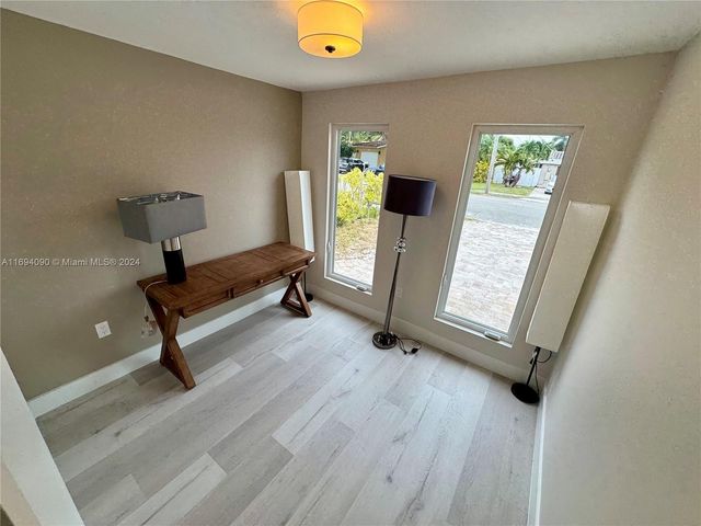 1012 Tangelo Isle, Fort Lauderdale, FL 33315