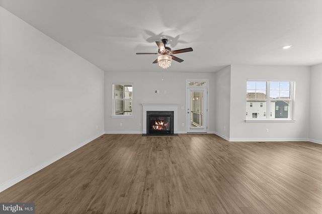 2047 ARMSTRONG TER, Jeffersonton, VA 22724