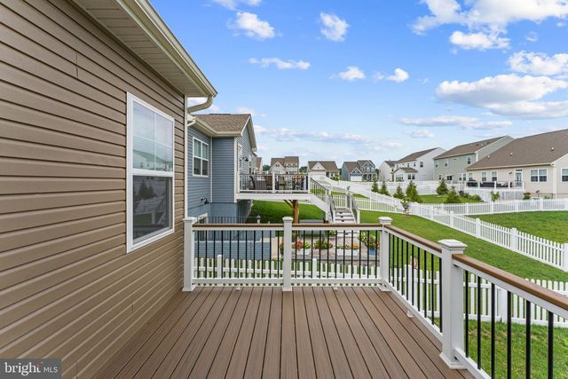 2047 ARMSTRONG TER, Jeffersonton, VA 22724