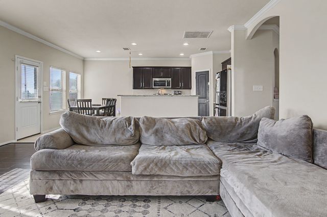 14400 Artisan Drive, Fort Worth, TX 76052