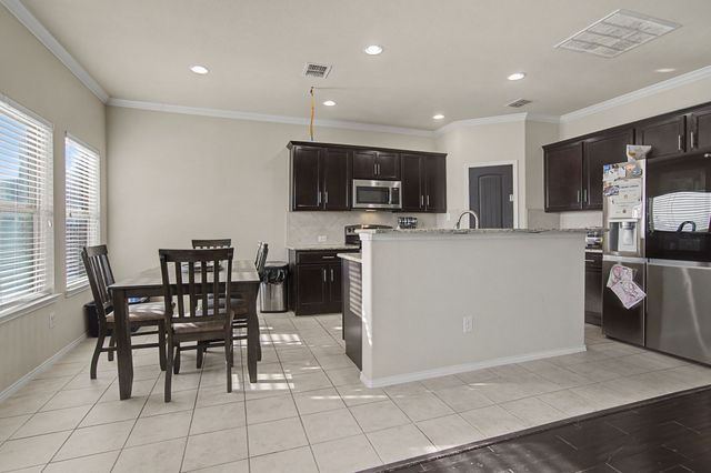 14400 Artisan Drive, Fort Worth, TX 76052