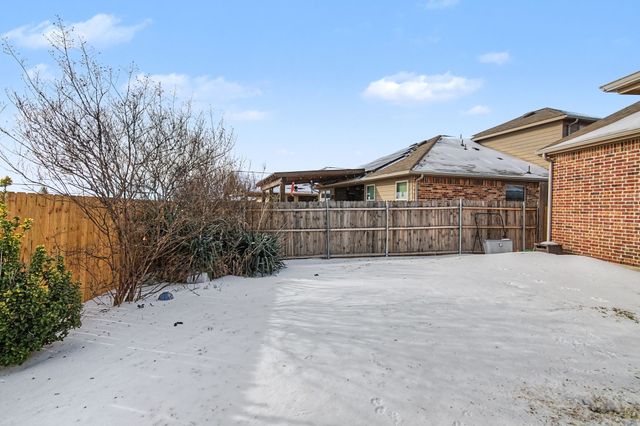 14400 Artisan Drive, Fort Worth, TX 76052