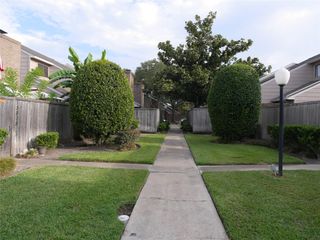 13840 Hollowgreen Drive, Houston, TX 77082