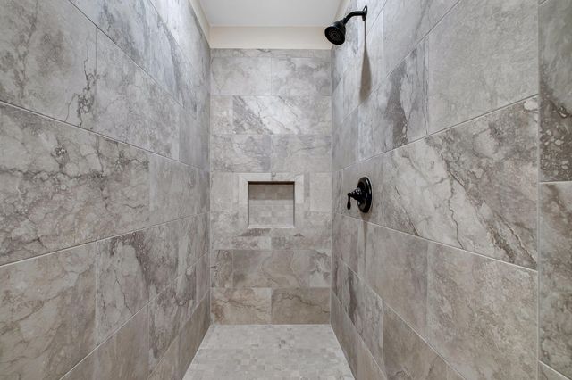 1226 Hidden Place, Tallahassee, FL 32304