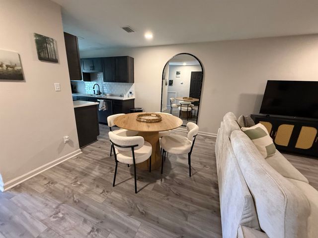 1226 Hidden Place, Tallahassee, FL 32304