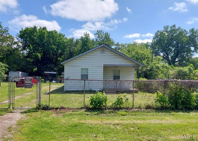 1918 N 57th Street, East St Louis, IL 62204