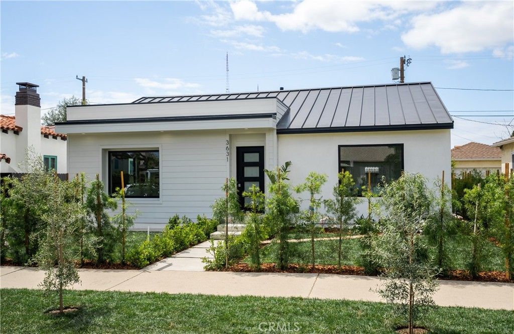 3631 3633 West Boulevard, Los Angeles, CA 90016