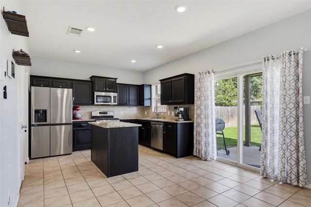 753 Rutherford Drive, Crowley, TX 76036