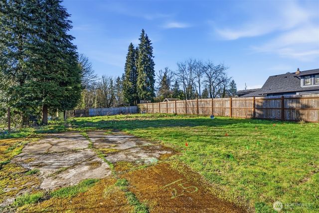 322 E 40th Street, Tacoma, WA 98404