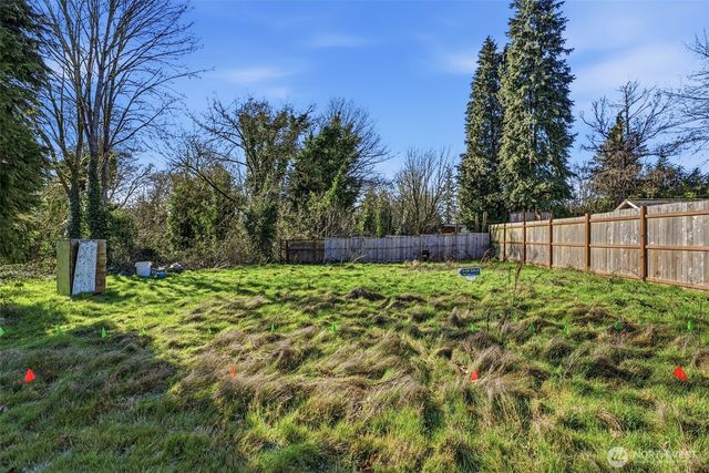 322 E 40th Street, Tacoma, WA 98404