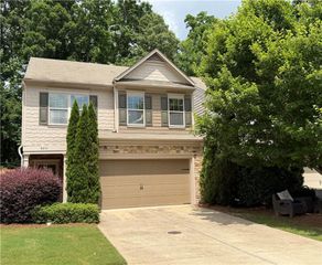 6215 Crested Moss Drive, Alpharetta, GA 30004