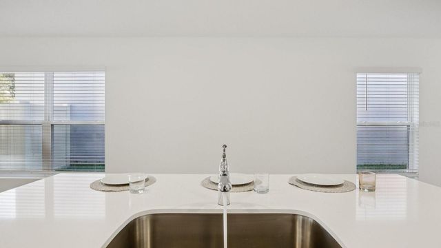 5287 BERRY BAY AVENUE, Wimauma, FL 33598