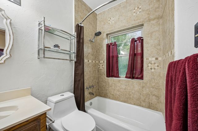 1000 English Road, Rockwall, TX 75032