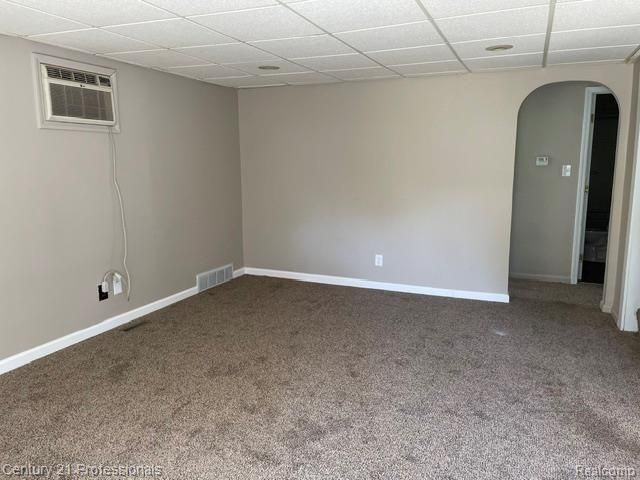 15392 Dixie, Redford, MI 48239