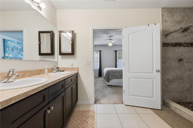 802 GRAND PARK COURT, Deland, FL 32724