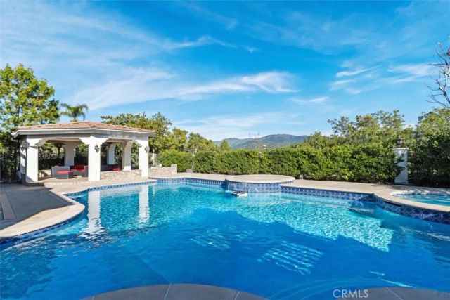 23762 Via Monte, Coto De Caza, CA 92679