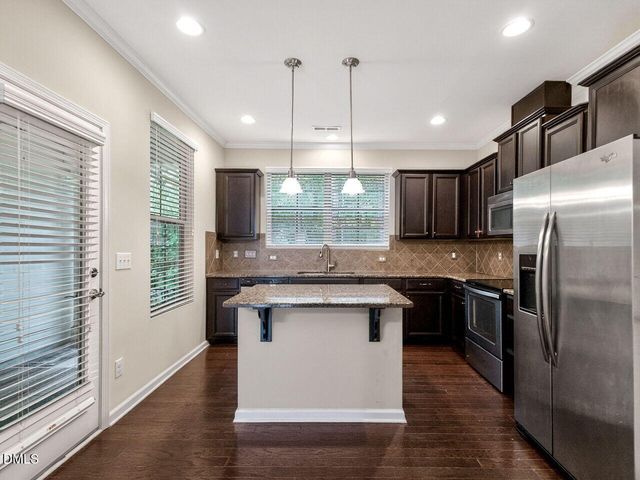 1179 Contessa Drive 10, Cary, NC 27513