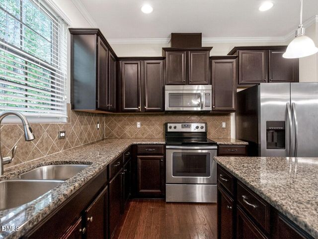 1179 Contessa Drive 10, Cary, NC 27513