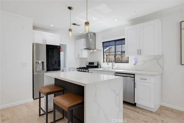 13547 Bessemer Street, Sherman Oaks, CA 91401