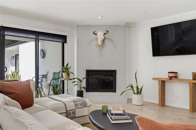 13547 Bessemer Street, Sherman Oaks, CA 91401