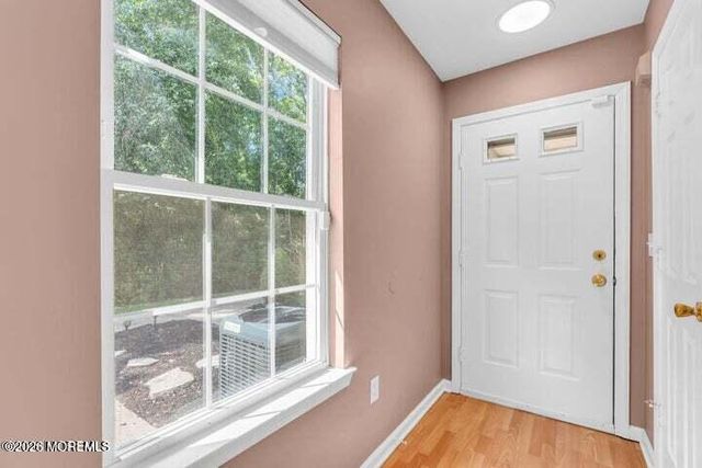 17 Forrest Court, Tinton Falls, NJ 07753