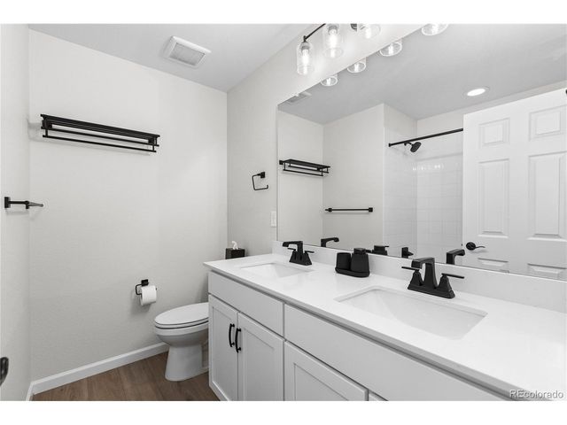 8334 Butte Creek St, Littleton, CO 80125