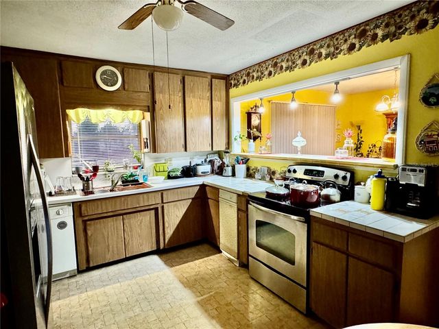 2550 GRESS LANE, Lakeland, FL 33805