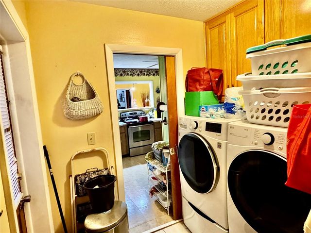 2550 GRESS LANE, Lakeland, FL 33805