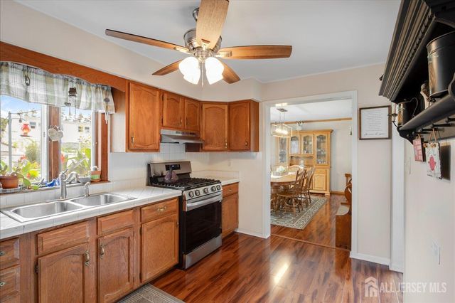 6 Sheridan Avenue, East Brunswick, NJ 08816