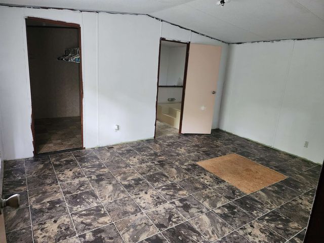 8619 Aster Road, Gilmer, TX 75644
