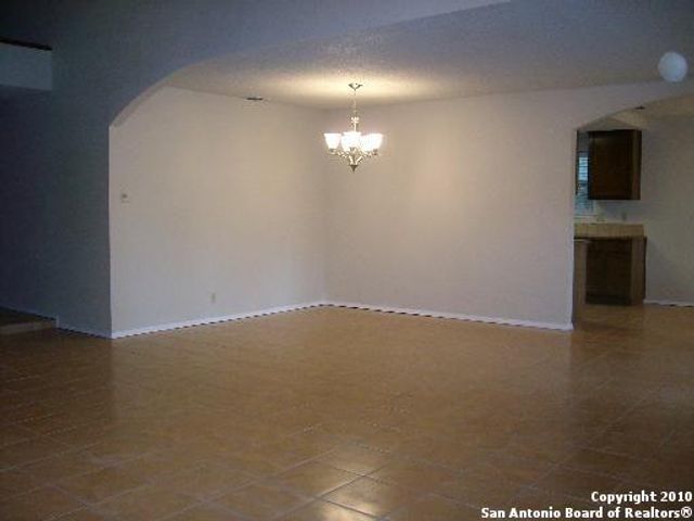 8907 TIMBER ELM ST, San Antonio, TX 78250