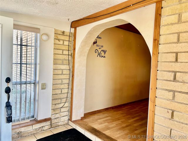 1231 S 61st Street W, Muskogee, OK 74401