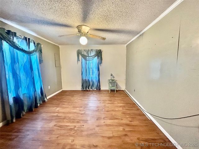 1231 S 61st Street W, Muskogee, OK 74401