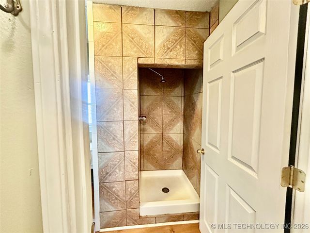 1231 S 61st Street W, Muskogee, OK 74401