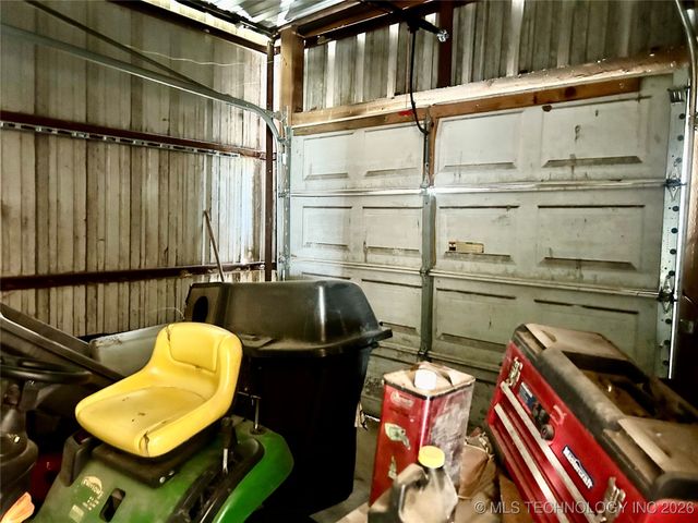 1231 S 61st Street W, Muskogee, OK 74401