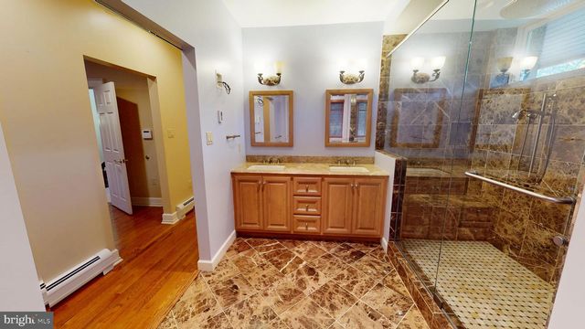 3405 CRESCENT RD, Altoona, PA 16602