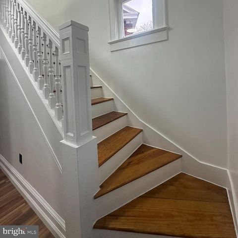 633 N QUEEN ST, Martinsburg, WV 25404