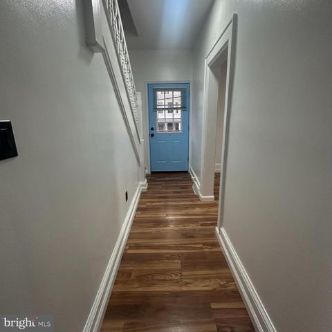 633 N QUEEN ST, Martinsburg, WV 25404