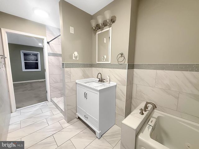 1026 W FAYETTE ST, Baltimore, MD 21223