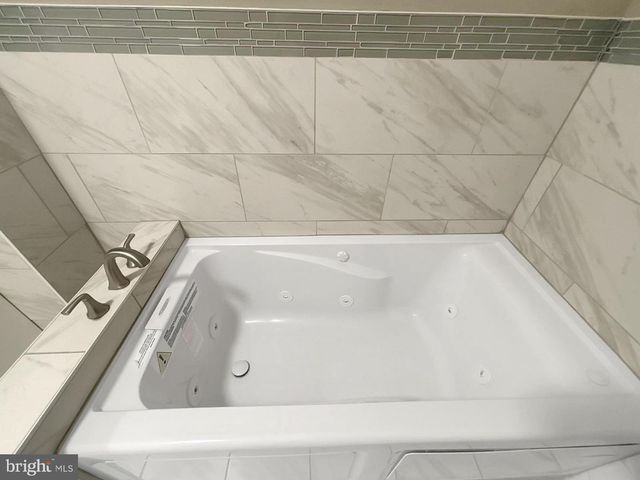 1026 W FAYETTE ST, Baltimore, MD 21223