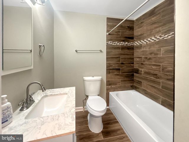 1026 W FAYETTE ST, Baltimore, MD 21223