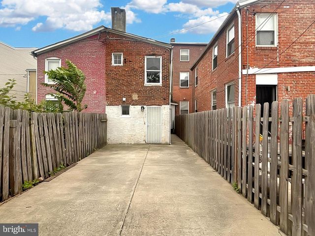 1026 W FAYETTE ST, Baltimore, MD 21223