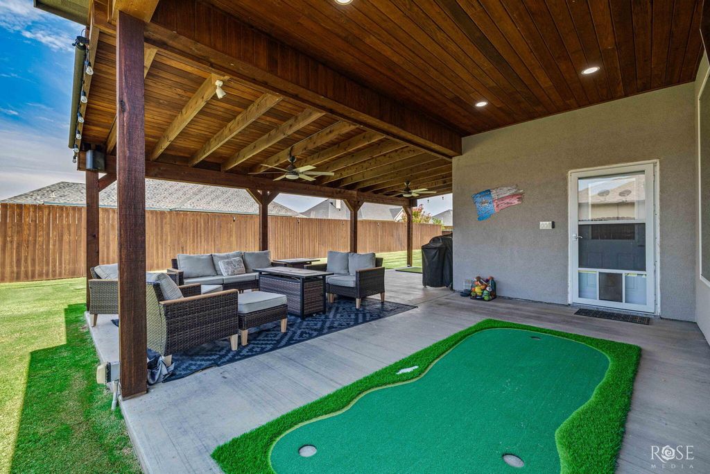Image 26 of property listing at 4721 Karsten Creek Drive, San Angelo, TX 76904