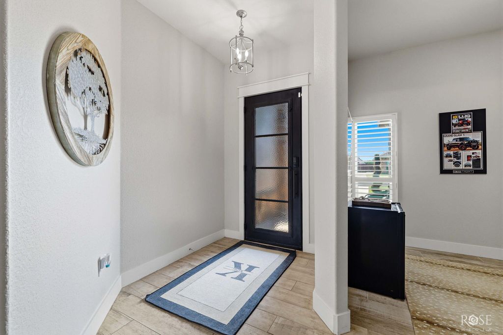 Image 6 of property listing at 4721 Karsten Creek Drive, San Angelo, TX 76904